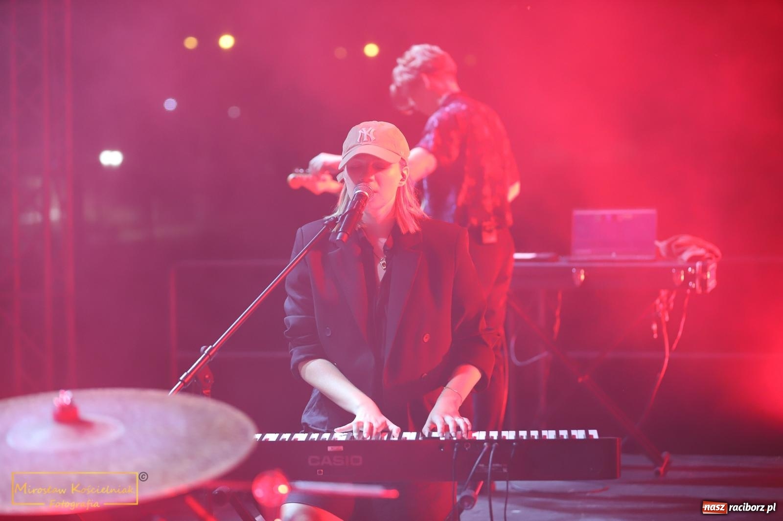 Zdjęcie w galerii na portalu naszraciborz.pl: Kathia, Grna & Andres Poveda, DJ Furrier i WY wiadomości z regionu