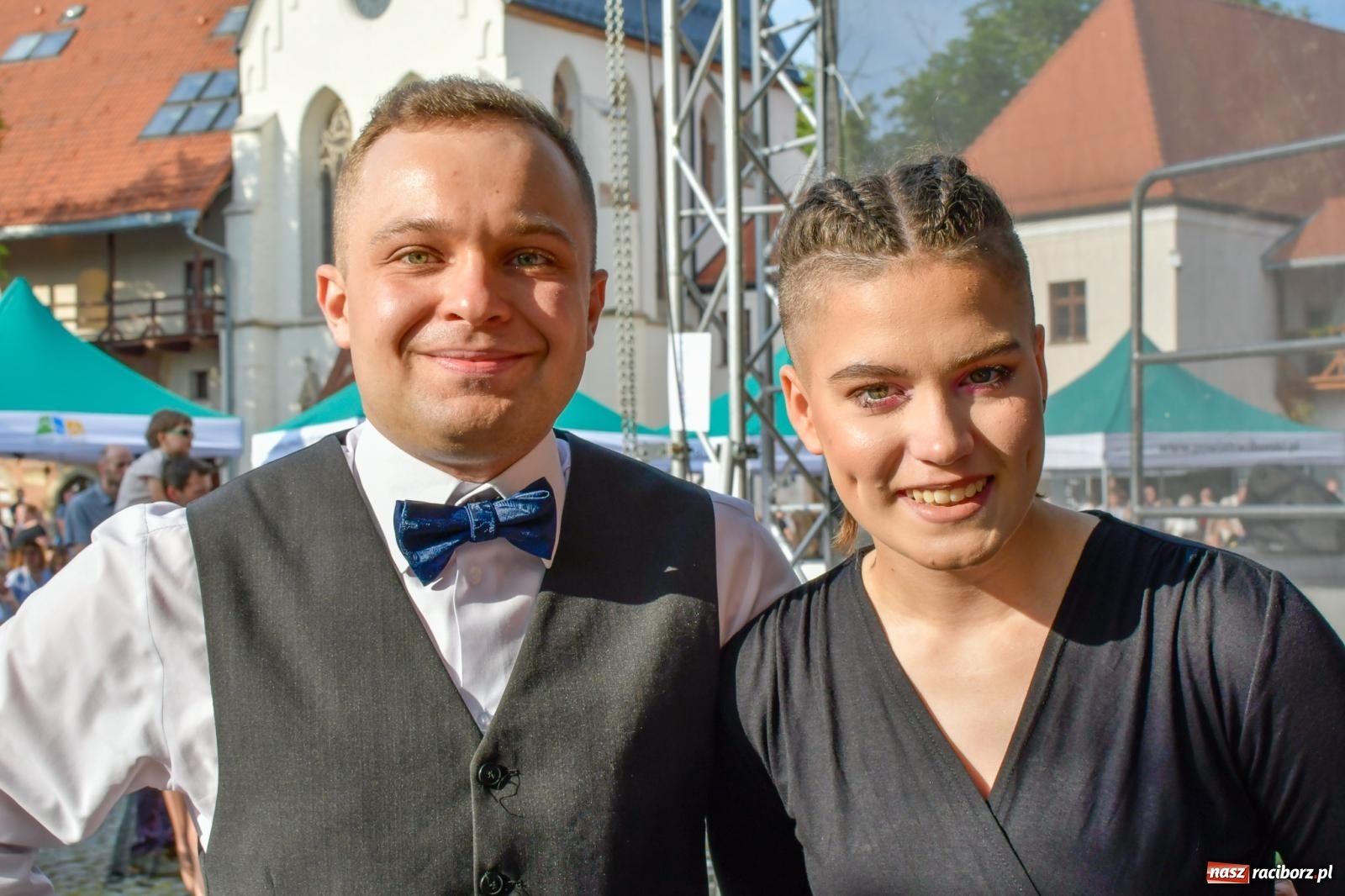 Zdjęcie w galerii na portalu naszraciborz.pl: I Love Powiat Raciborski. Serce na zamku robi furorę [FOTO] wiadomości z regionu