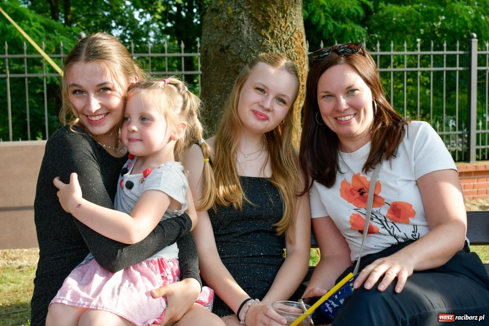 Zdjęcie w galerii na portalu naszraciborz.pl: I Love Powiat Raciborski. Serce na zamku robi furorę [FOTO] wiadomości z regionu