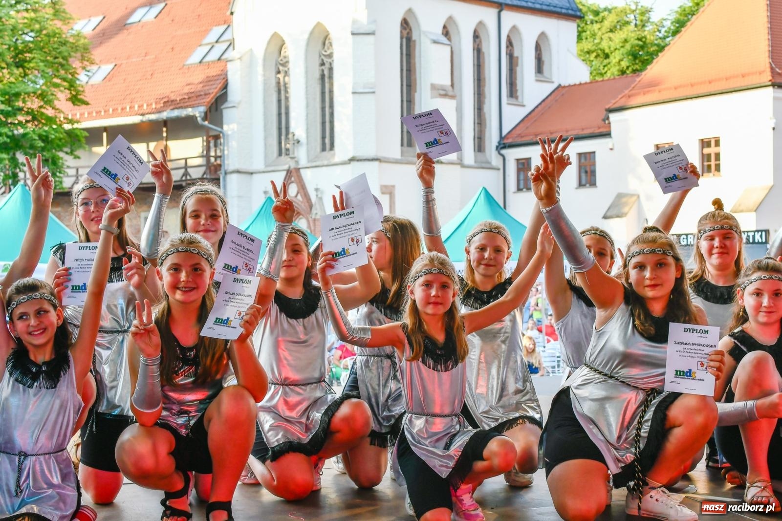 Zdjęcie w galerii na portalu naszraciborz.pl: I Love Powiat Raciborski. Serce na zamku robi furorę [FOTO] wiadomości z regionu