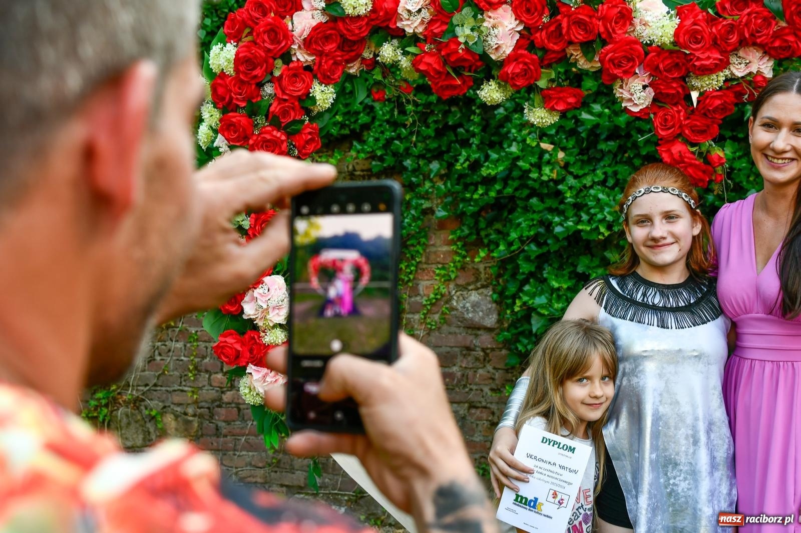 Zdjęcie w galerii na portalu naszraciborz.pl: I Love Powiat Raciborski. Serce na zamku robi furorę [FOTO] wiadomości z regionu