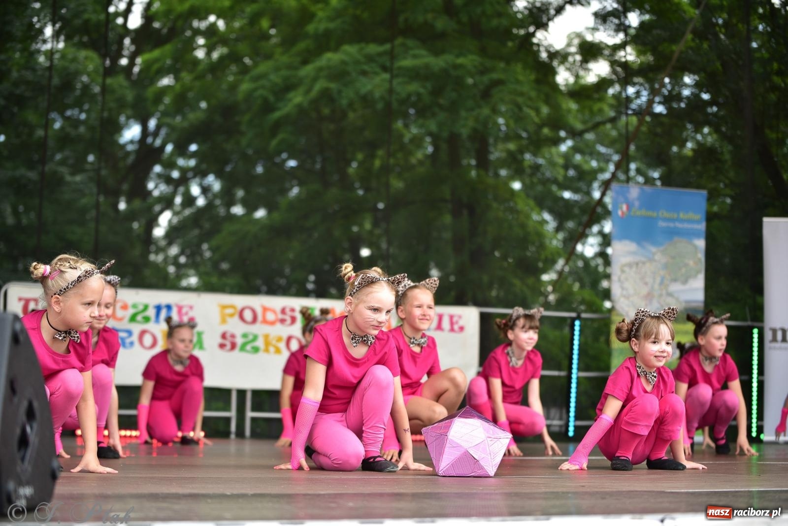 Zdjęcie w galerii na portalu naszraciborz.pl: Taneczne podsumowanie roku szkolnego na zamku w Raciborzu [FOTO i WIDEO] wiadomości z regionu