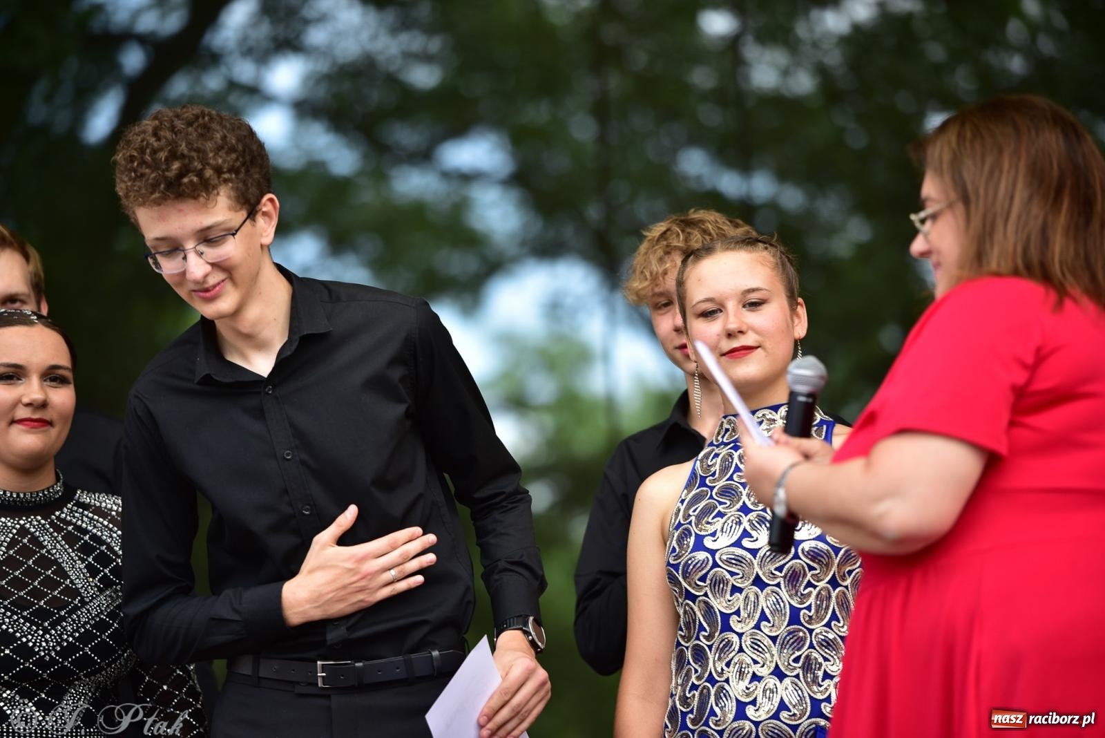 Zdjęcie w galerii na portalu naszraciborz.pl: Taneczne podsumowanie roku szkolnego na zamku w Raciborzu [FOTO i WIDEO] wiadomości z regionu