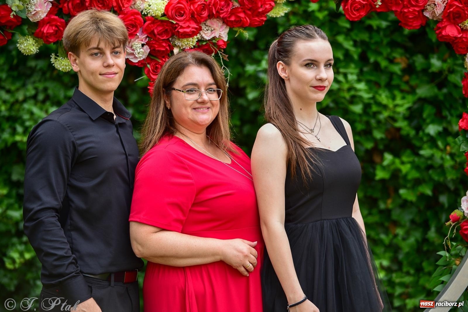 Zdjęcie w galerii na portalu naszraciborz.pl: Taneczne podsumowanie roku szkolnego na zamku w Raciborzu [FOTO i WIDEO] wiadomości z regionu