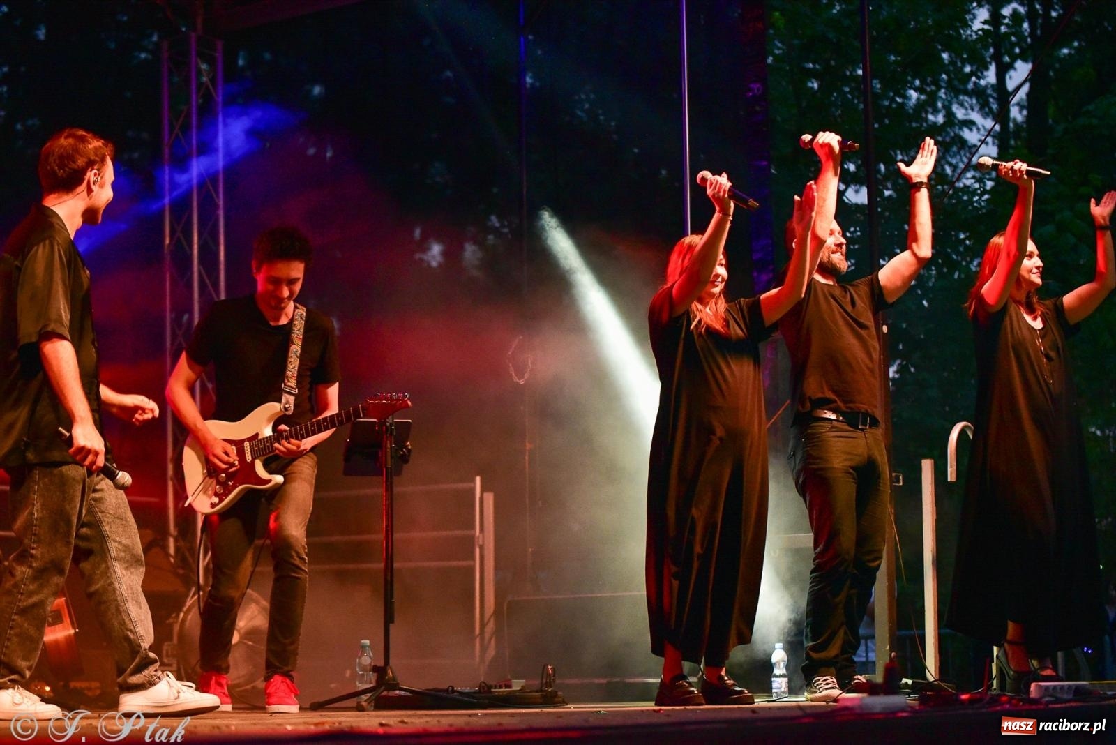 Zdjęcie w galerii na portalu naszraciborz.pl: Janek Górka na finał Dni Raciborza [FOTO i WIDEO] wiadomości z regionu