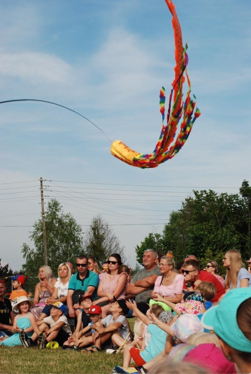 Zdjęcie w galerii na portalu naszraciborz.pl: Moc radości na pikniku z okazji Dnia Dziecka w Nędzy [FOTO] wiadomości z regionu