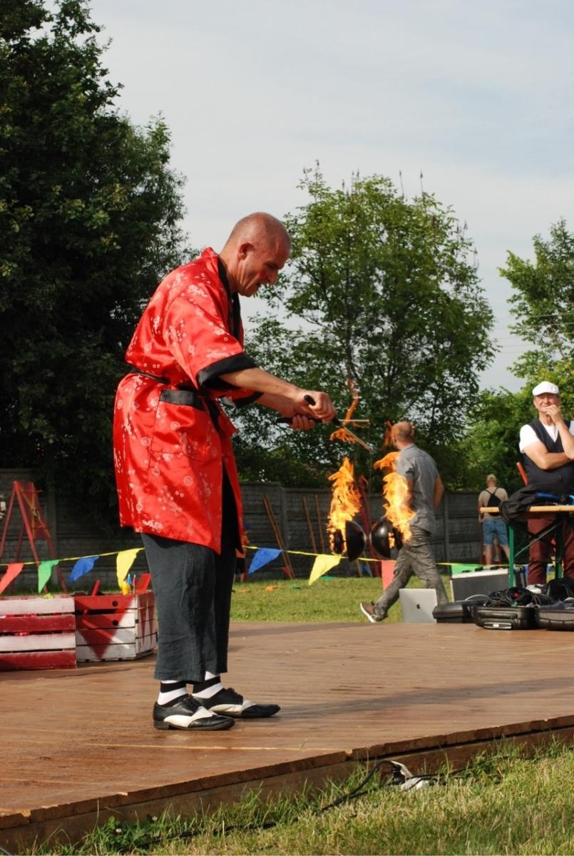 Zdjęcie w galerii na portalu naszraciborz.pl: Moc radości na pikniku z okazji Dnia Dziecka w Nędzy [FOTO] wiadomości z regionu