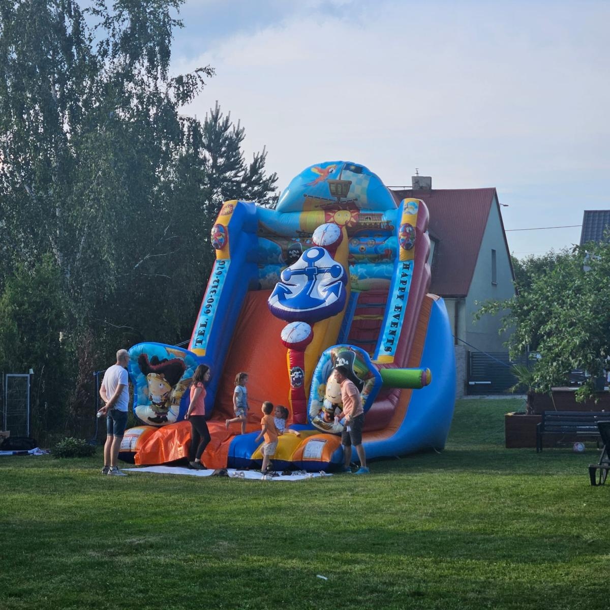 Zdjęcie w galerii na portalu naszraciborz.pl: Rodzinny piknik pod piracką banderą wiadomości z regionu