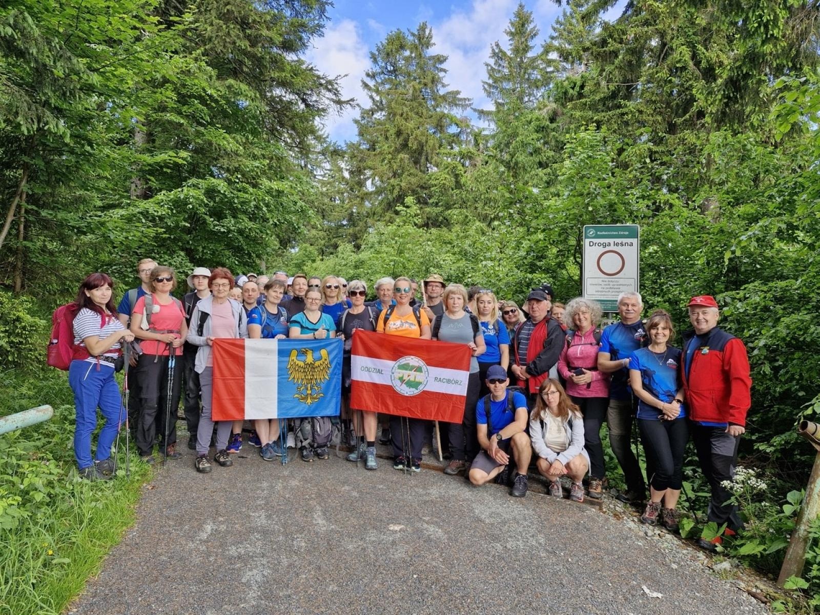 Zdjęcie w galerii na portalu naszraciborz.pl: Wędrowcy z PTTK Racibórz znów na szlaku wiadomości z regionu