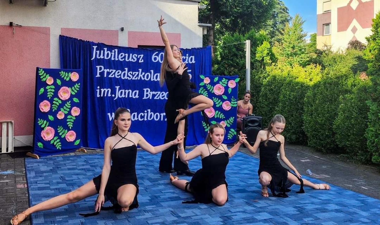 Zdjęcie w galerii na portalu naszraciborz.pl: Festyn rodzinny w Przedszkolu nr 15 w Raciborzu wiadomości z regionu