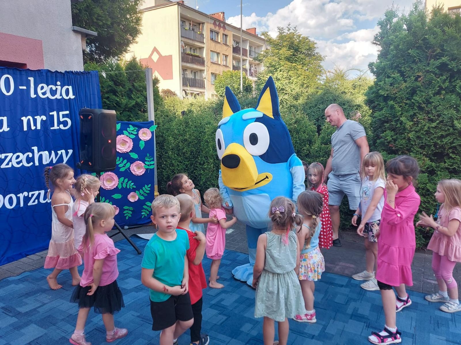 Zdjęcie w galerii na portalu naszraciborz.pl: Festyn rodzinny w Przedszkolu nr 15 w Raciborzu wiadomości z regionu