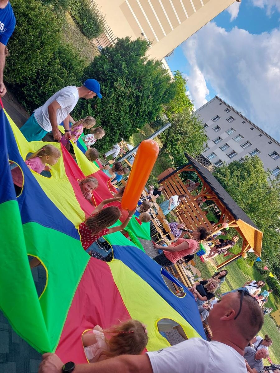 Zdjęcie w galerii na portalu naszraciborz.pl: Festyn rodzinny w Przedszkolu nr 15 w Raciborzu wiadomości z regionu