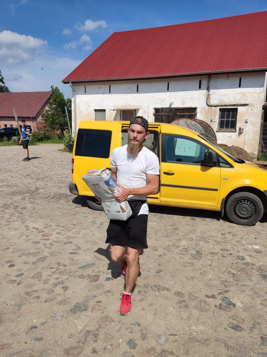 Zdjęcie w galerii na portalu naszraciborz.pl: Studenci Architektury ponownie na warsztatach ArchitEKO w Juchowie wiadomości z regionu