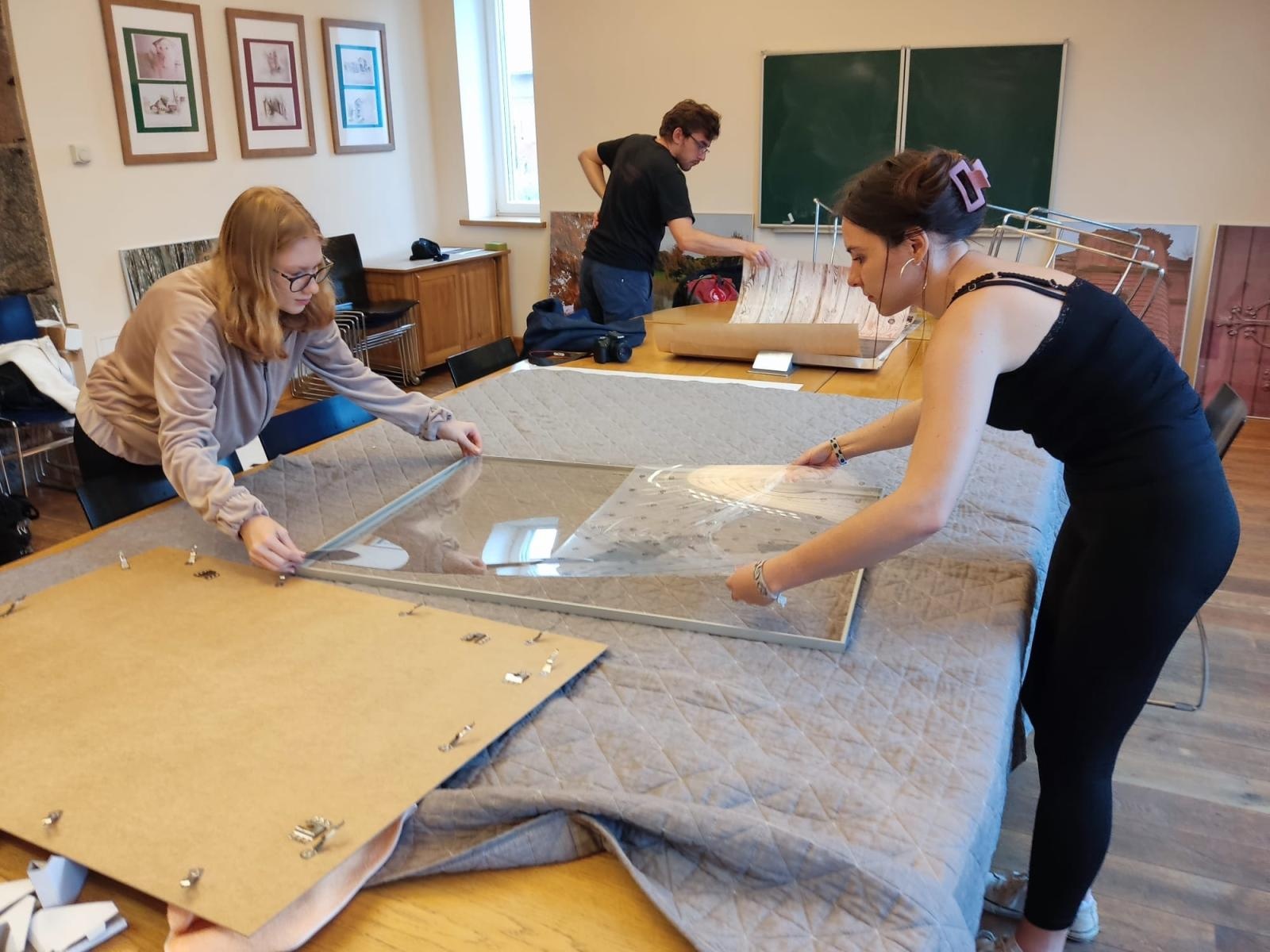 Zdjęcie w galerii na portalu naszraciborz.pl: Studenci Architektury ponownie na warsztatach ArchitEKO w Juchowie wiadomości z regionu