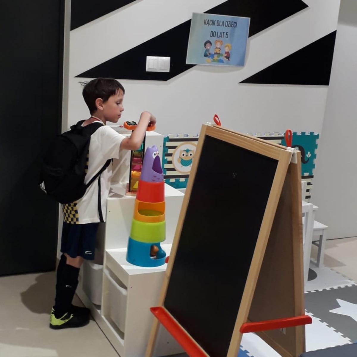 Zdjęcie w galerii na portalu naszraciborz.pl: Piłkarska reprezentacja Zugló w Raciborzu wiadomości z regionu