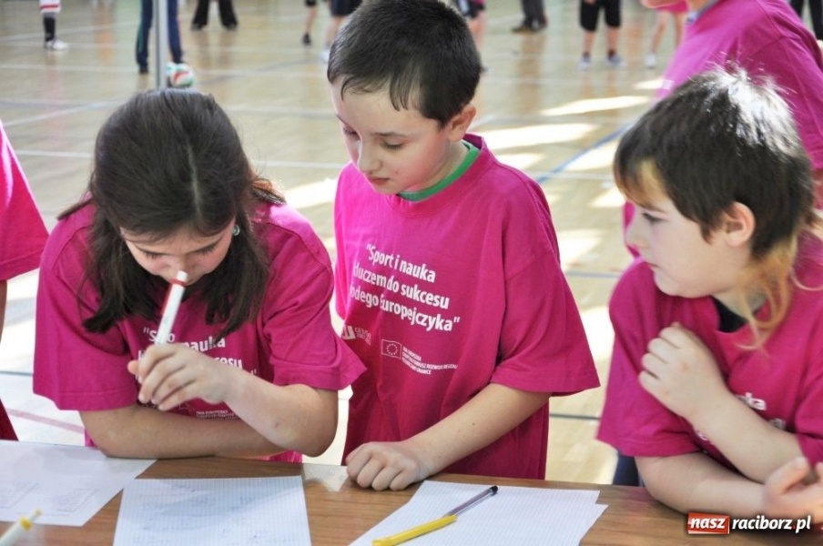 Zdjęcie w galerii na portalu naszraciborz.pl: O sportowych wyczynach mówił olimpijczyk wiadomości z regionu