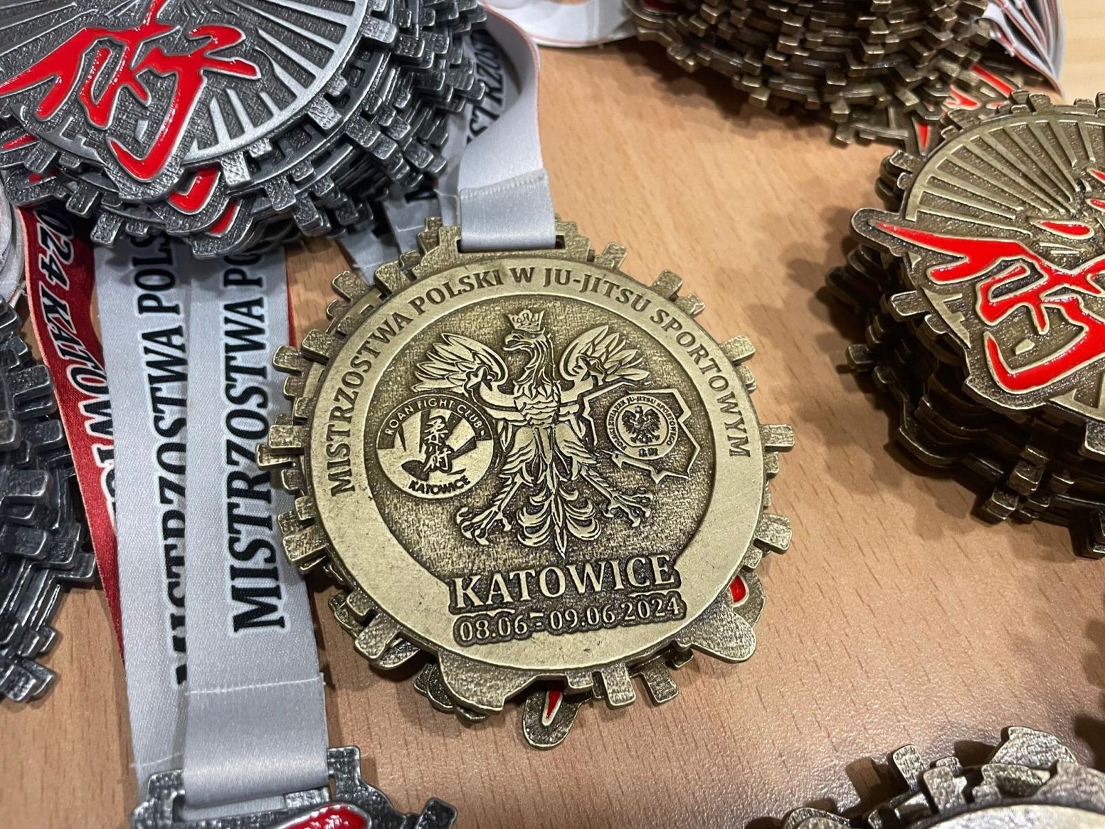 Zdjęcie w galerii na portalu naszraciborz.pl: Łamatorzy z medalami Mistrzostw Polski wiadomości z regionu