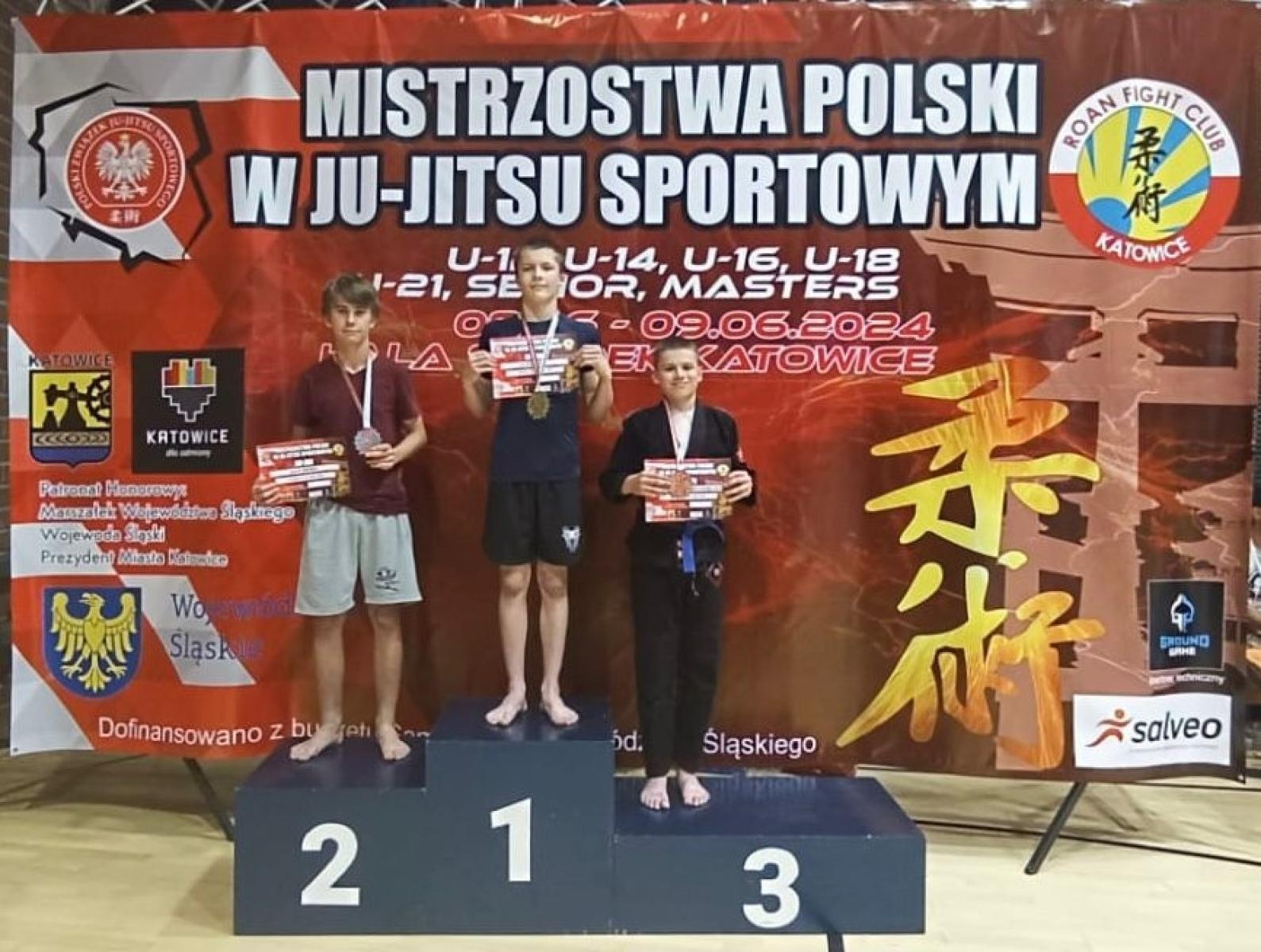 Zdjęcie w galerii na portalu naszraciborz.pl: Łamatorzy z medalami Mistrzostw Polski wiadomości z regionu