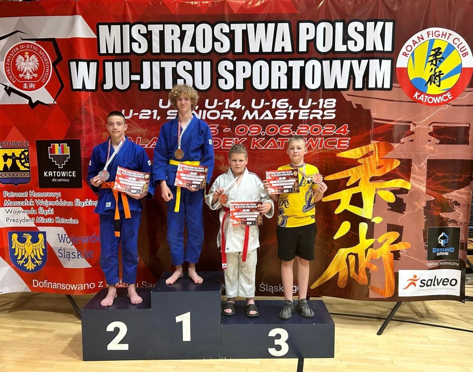 Zdjęcie w galerii na portalu naszraciborz.pl: Łamatorzy z medalami Mistrzostw Polski wiadomości z regionu