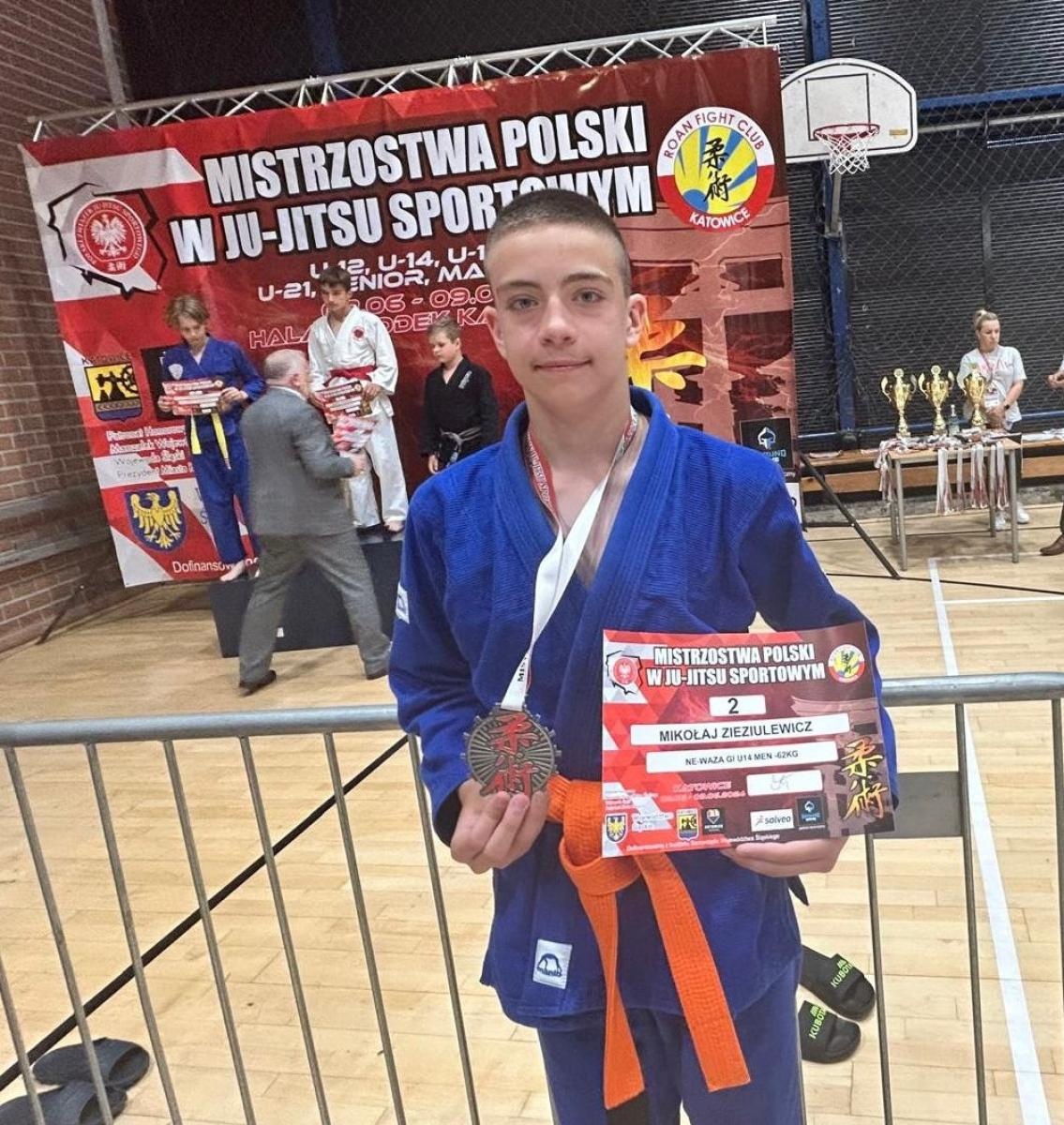 Zdjęcie w galerii na portalu naszraciborz.pl: Łamatorzy z medalami Mistrzostw Polski wiadomości z regionu