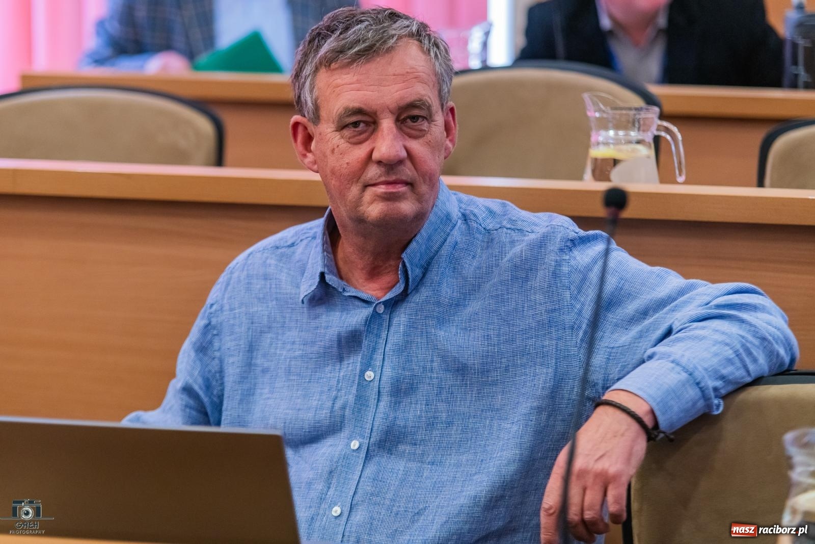 Zdjęcie w galerii na portalu naszraciborz.pl: Zamiast na oświetlenie kościoła, na podwyżki dla nauczycieli wiadomości z regionu