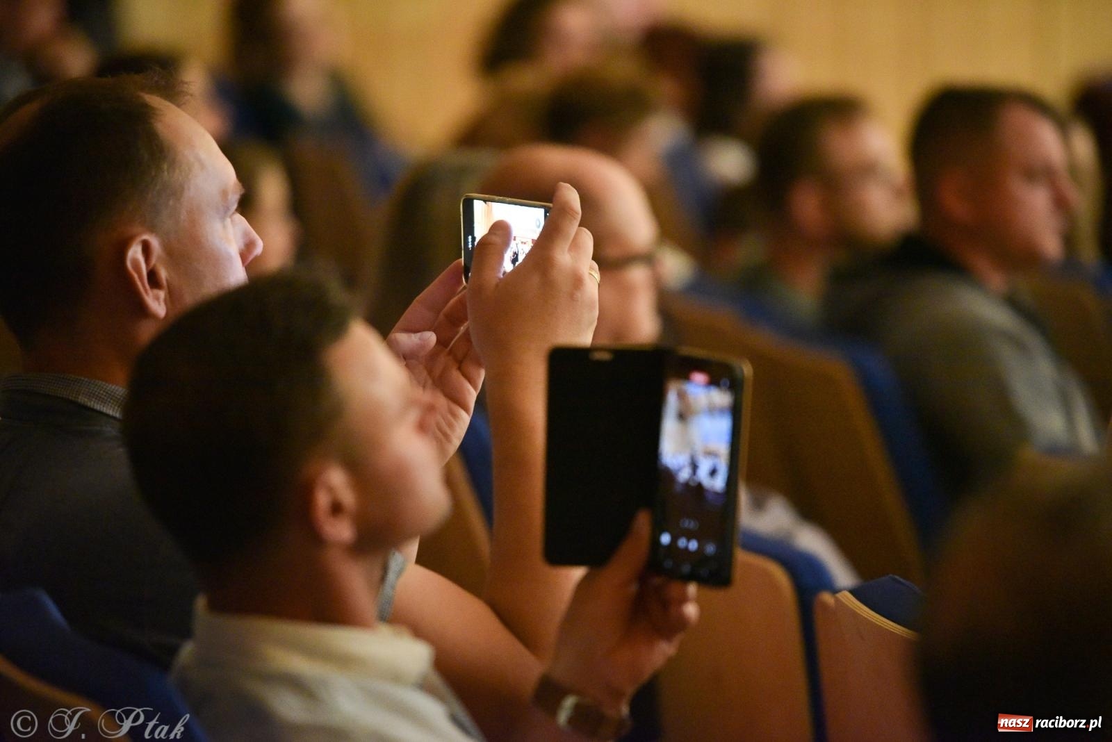 Zdjęcie w galerii na portalu naszraciborz.pl: Koncert Letni w raciborskiej szkole muzycznej wiadomości z regionu