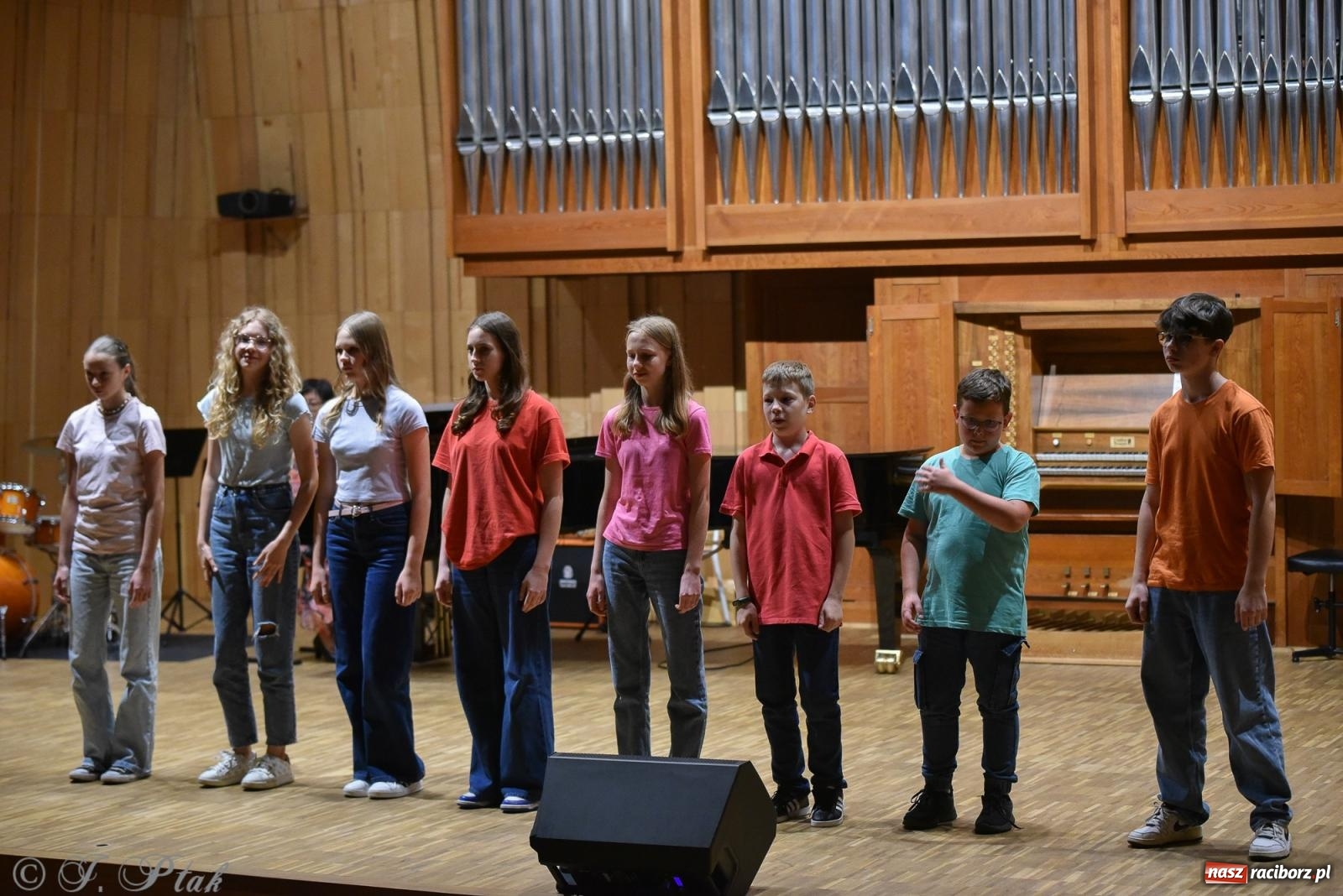 Zdjęcie w galerii na portalu naszraciborz.pl: Koncert Letni w raciborskiej szkole muzycznej wiadomości z regionu