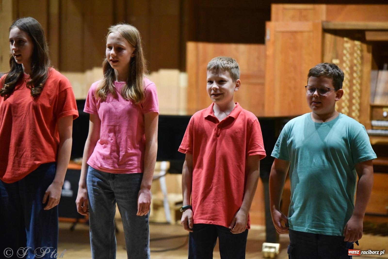 Zdjęcie w galerii na portalu naszraciborz.pl: Koncert Letni w raciborskiej szkole muzycznej wiadomości z regionu