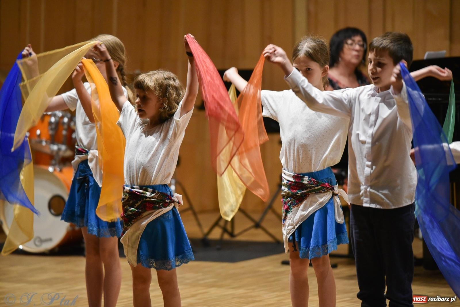 Zdjęcie w galerii na portalu naszraciborz.pl: Koncert Letni w raciborskiej szkole muzycznej wiadomości z regionu