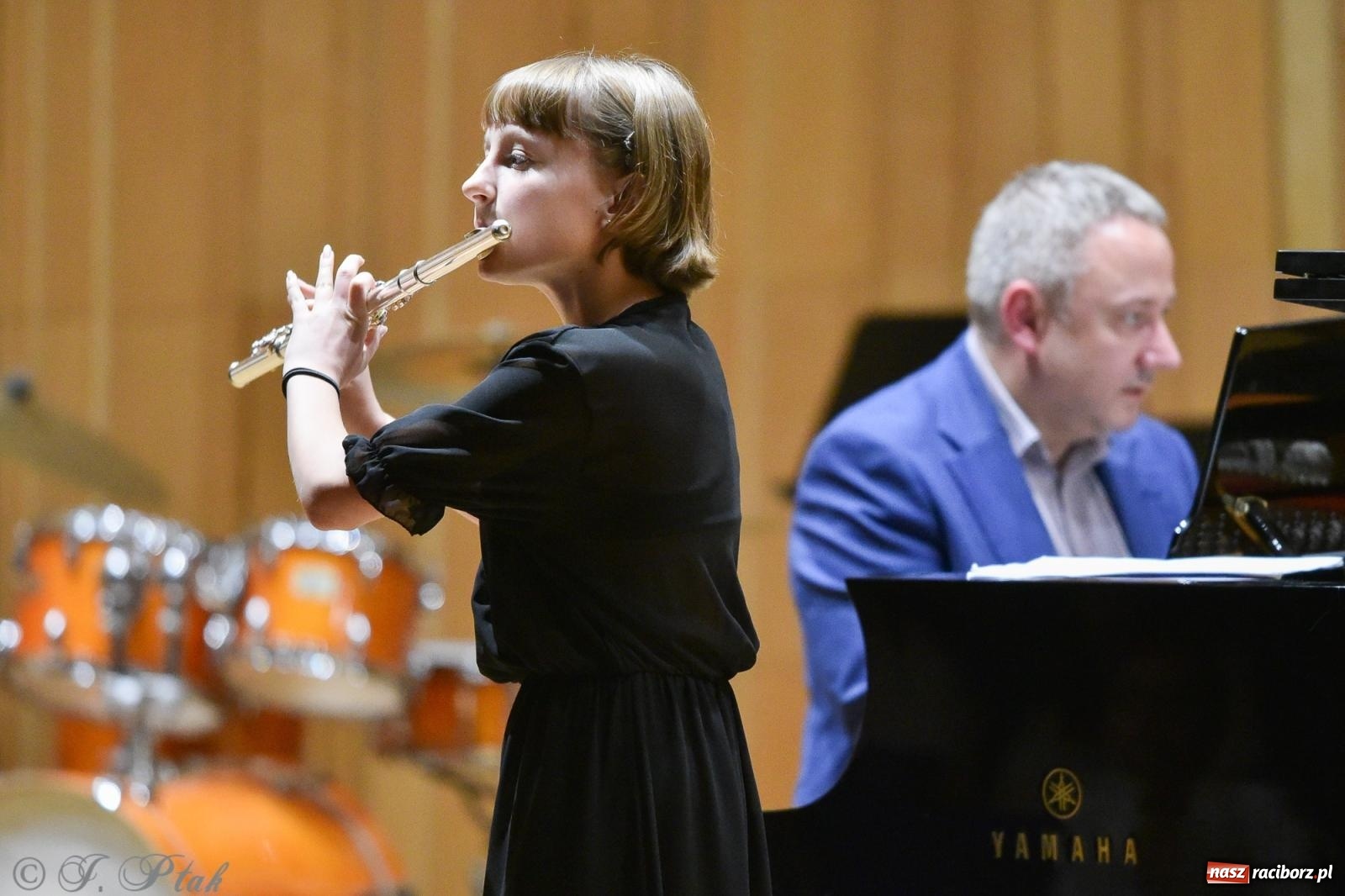 Zdjęcie w galerii na portalu naszraciborz.pl: Koncert Letni w raciborskiej szkole muzycznej wiadomości z regionu