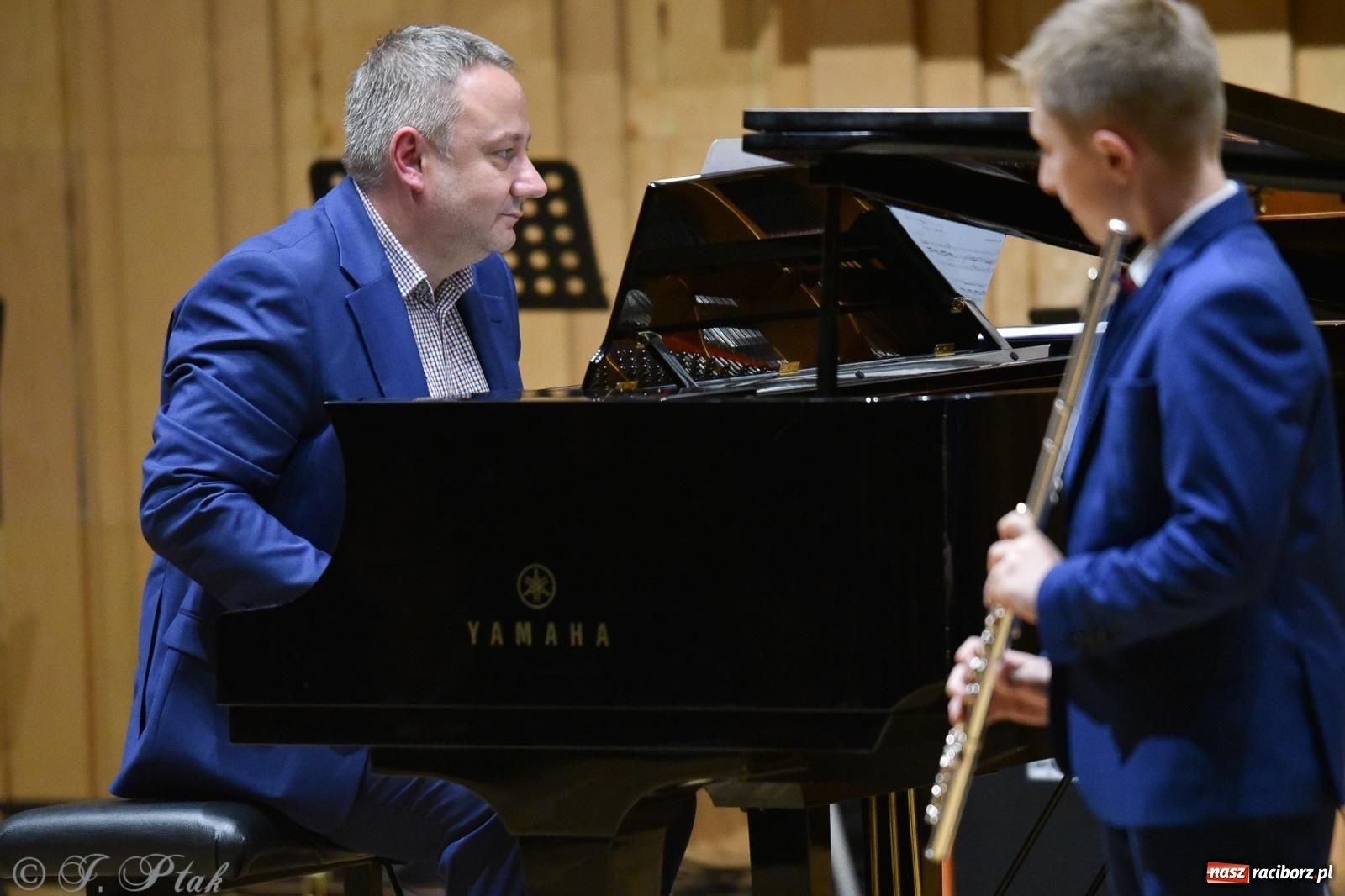 Zdjęcie w galerii na portalu naszraciborz.pl: Koncert Letni w raciborskiej szkole muzycznej wiadomości z regionu