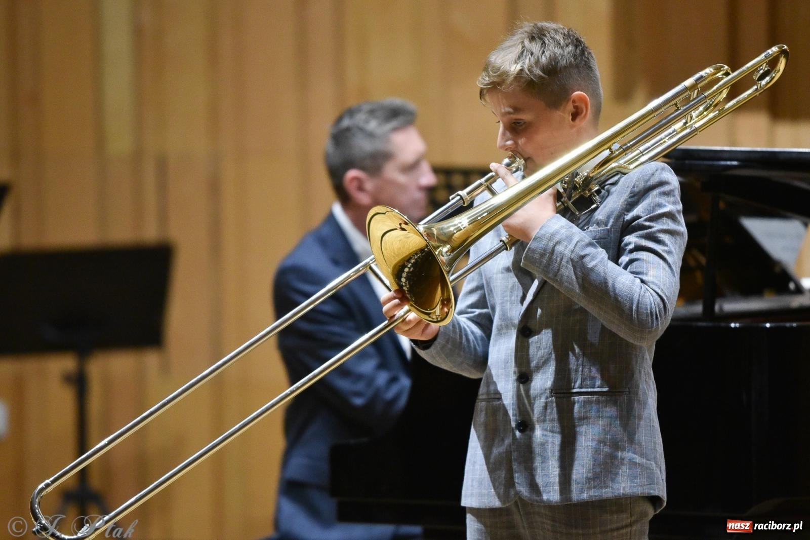 Zdjęcie w galerii na portalu naszraciborz.pl: Koncert Letni w raciborskiej szkole muzycznej wiadomości z regionu