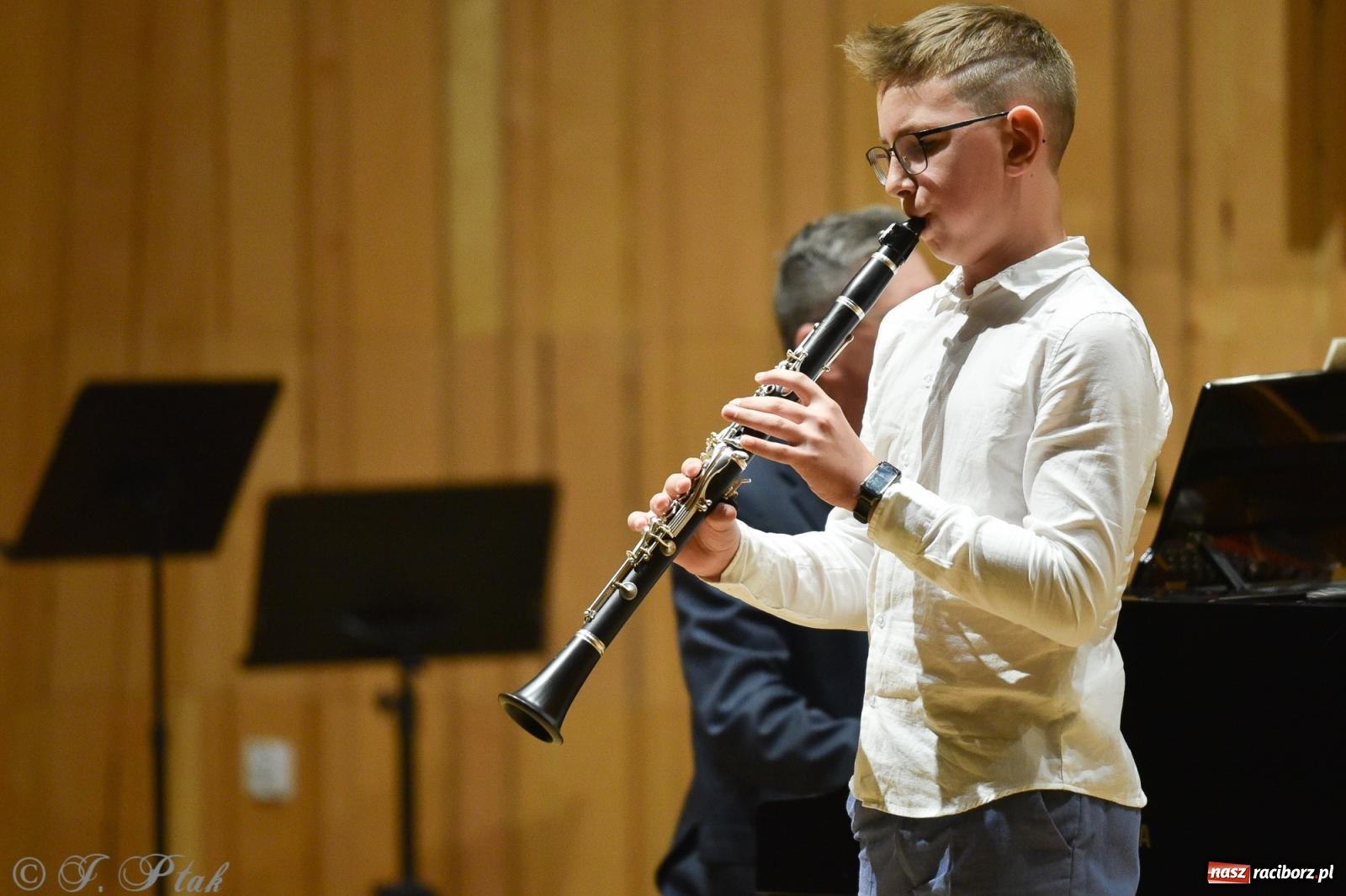 Zdjęcie w galerii na portalu naszraciborz.pl: Koncert Letni w raciborskiej szkole muzycznej wiadomości z regionu