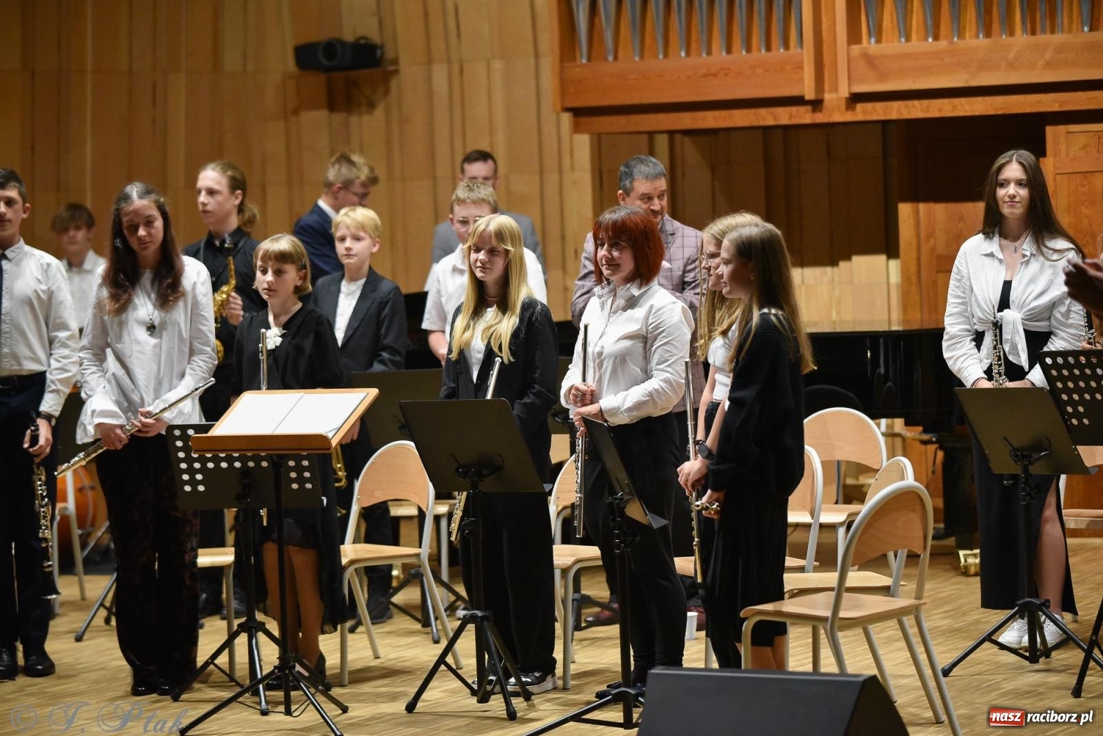 Zdjęcie w galerii na portalu naszraciborz.pl: Koncert Letni w raciborskiej szkole muzycznej wiadomości z regionu