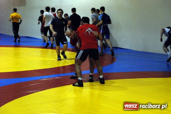 Zdjęcie w galerii na portalu naszraciborz.pl:  Najlepsi na raciborskich matach wiadomości z regionu