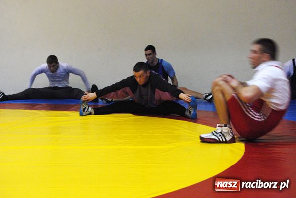 Zdjęcie w galerii na portalu naszraciborz.pl:  Najlepsi na raciborskich matach wiadomości z regionu