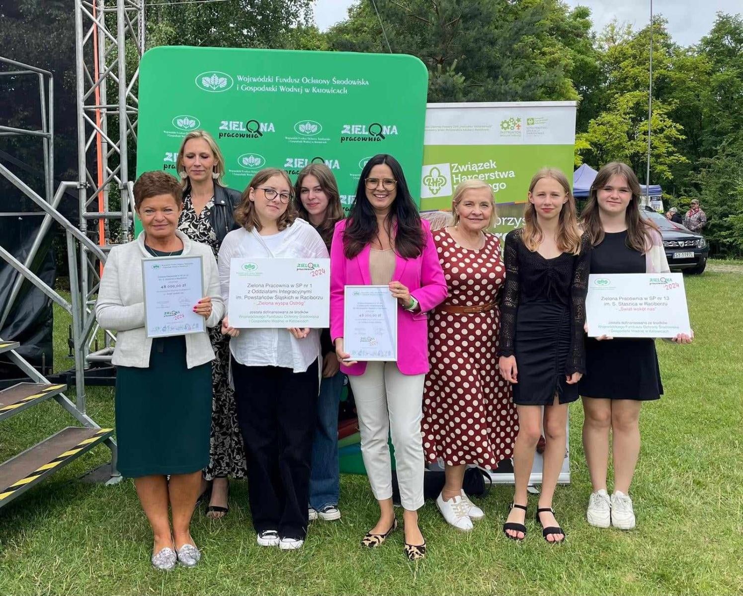Zdjęcie w galerii na portalu naszraciborz.pl: Jubileusz 10. edycji Konkursu Zielona Pracownia. Wsparcie dla szkół z Raciborza wiadomości z regionu