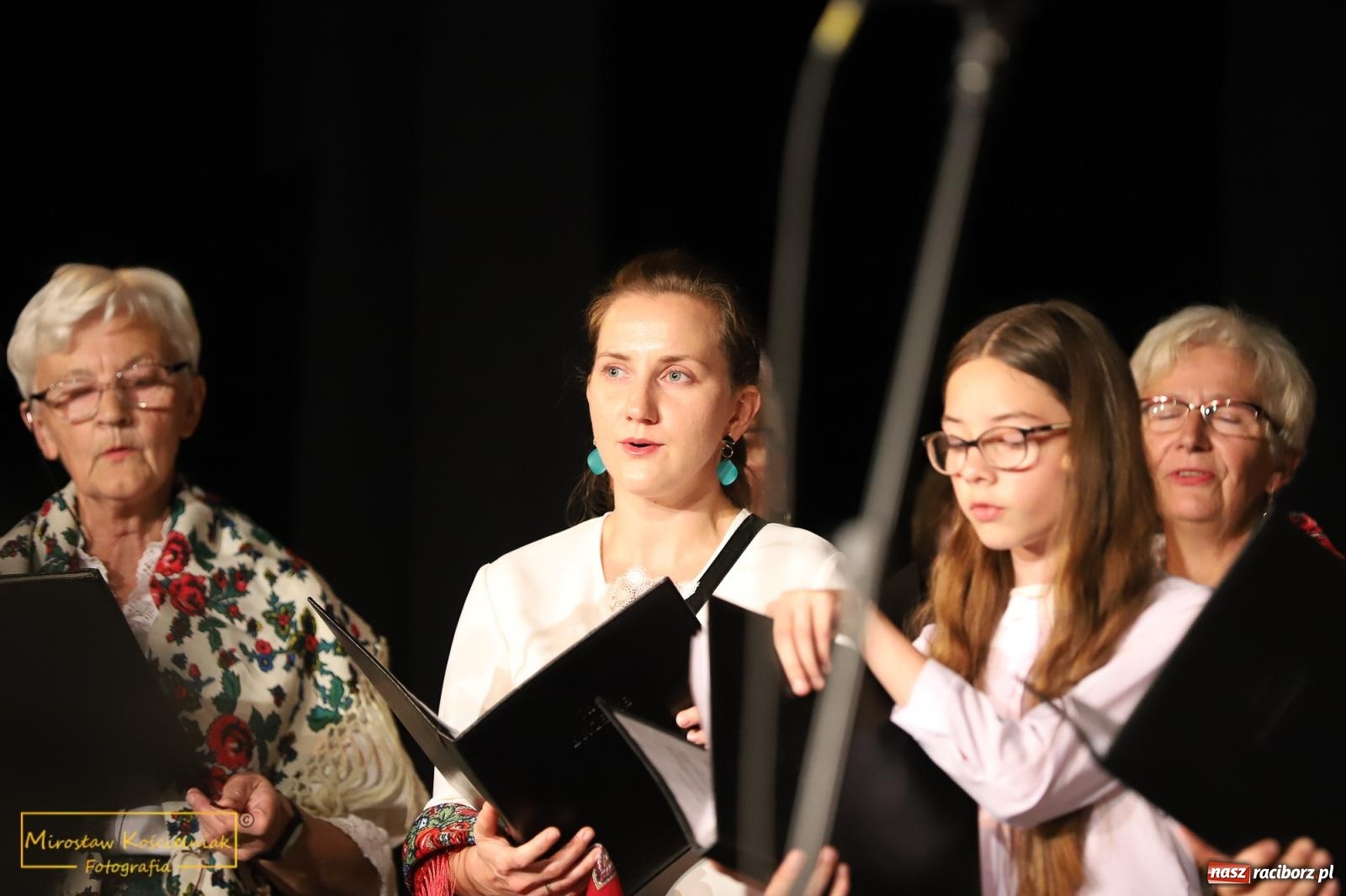 Zdjęcie w galerii na portalu naszraciborz.pl: Tańce i pieśni. Trojok Śląski w Strzesze [FOTO i WIDEO] wiadomości z regionu