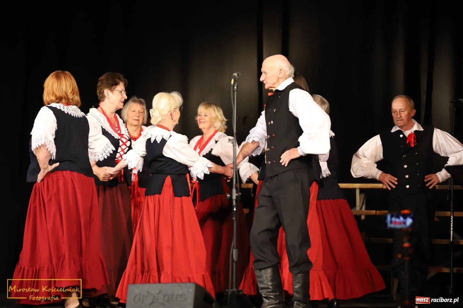 Zdjęcie w galerii na portalu naszraciborz.pl: Tańce i pieśni. Trojok Śląski w Strzesze [FOTO i WIDEO] wiadomości z regionu