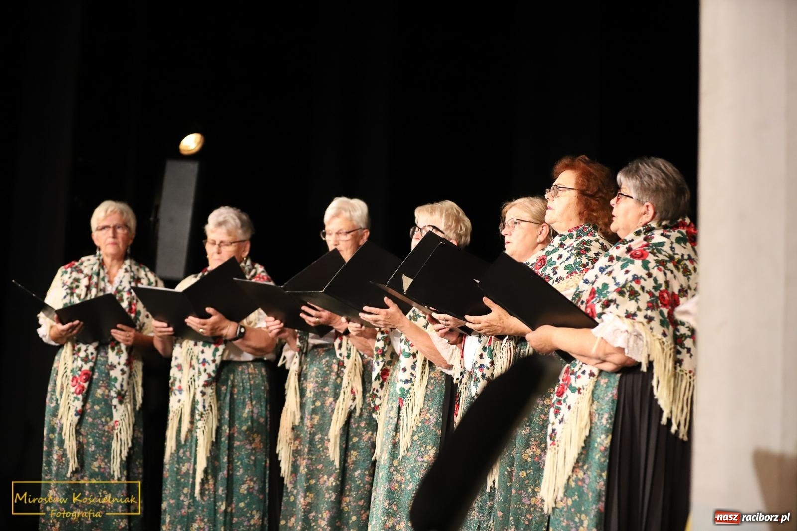 Zdjęcie w galerii na portalu naszraciborz.pl: Tańce i pieśni. Trojok Śląski w Strzesze [FOTO i WIDEO] wiadomości z regionu
