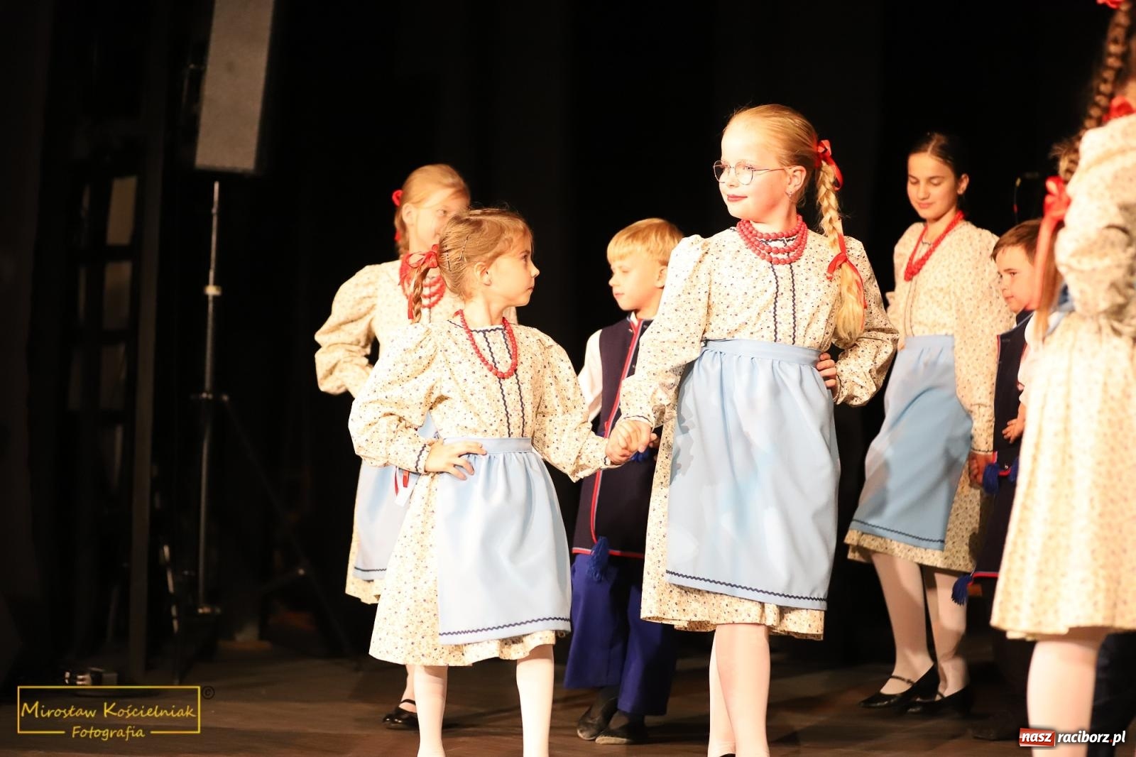 Zdjęcie w galerii na portalu naszraciborz.pl: Tańce i pieśni. Trojok Śląski w Strzesze [FOTO i WIDEO] wiadomości z regionu