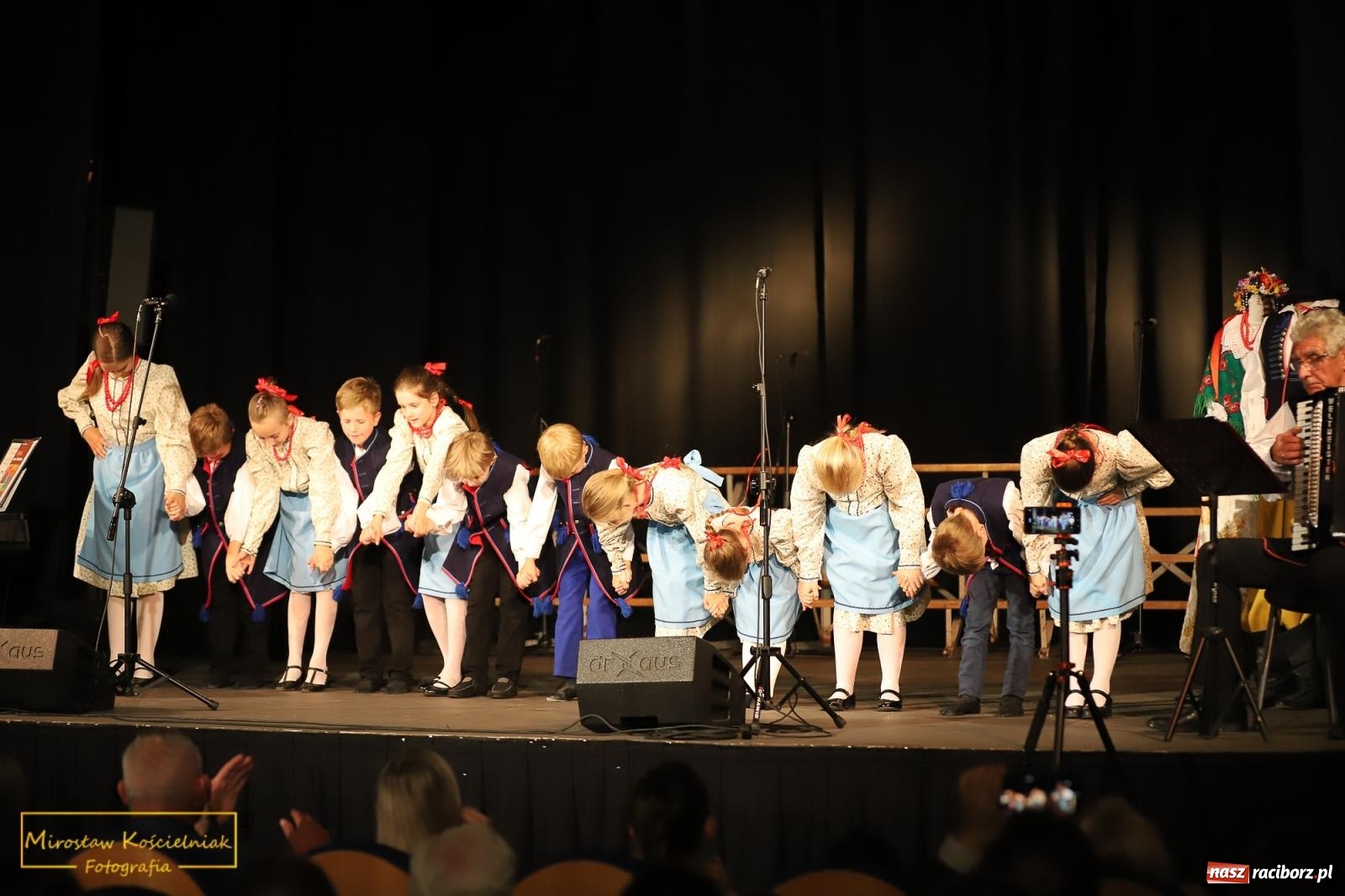 Zdjęcie w galerii na portalu naszraciborz.pl: Tańce i pieśni. Trojok Śląski w Strzesze [FOTO i WIDEO] wiadomości z regionu