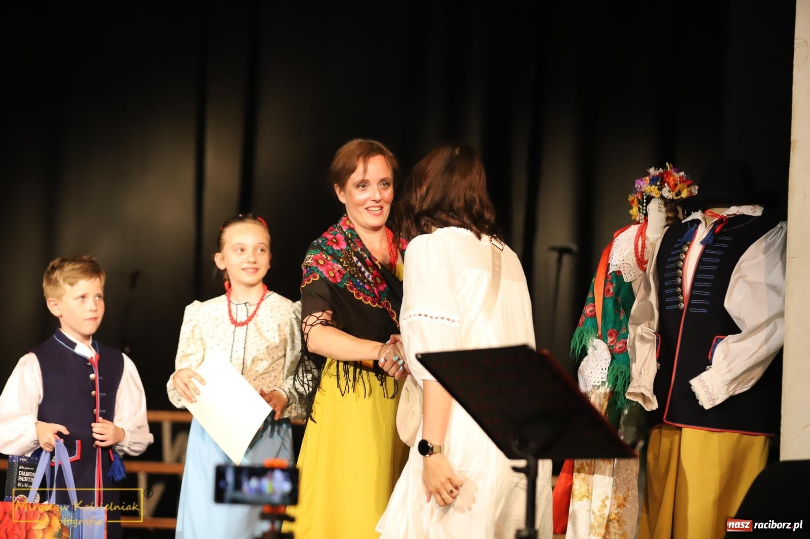 Zdjęcie w galerii na portalu naszraciborz.pl: Tańce i pieśni. Trojok Śląski w Strzesze [FOTO i WIDEO] wiadomości z regionu