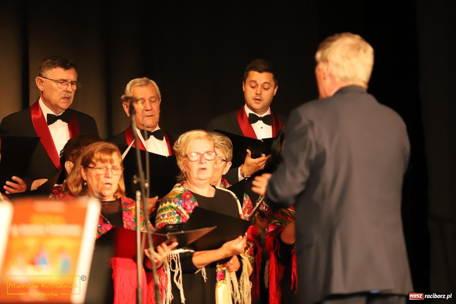 Zdjęcie w galerii na portalu naszraciborz.pl: Tańce i pieśni. Trojok Śląski w Strzesze [FOTO i WIDEO] wiadomości z regionu