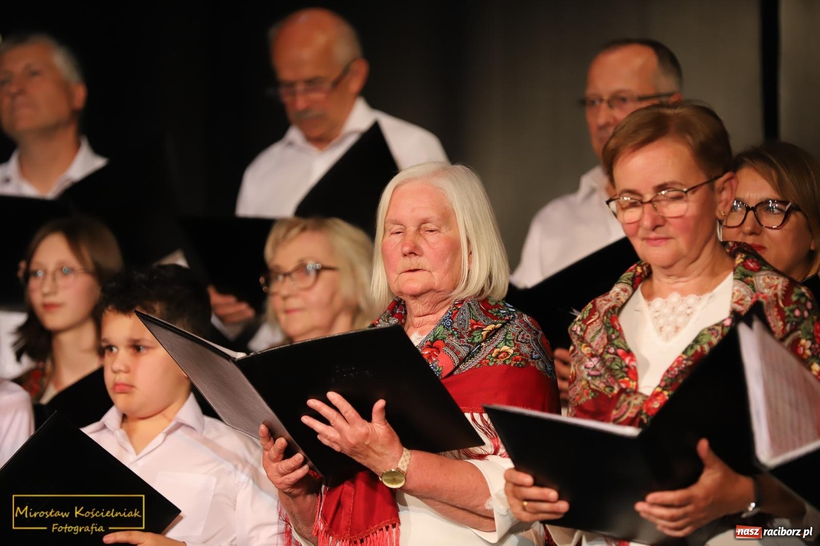 Zdjęcie w galerii na portalu naszraciborz.pl: Tańce i pieśni. Trojok Śląski w Strzesze [FOTO i WIDEO] wiadomości z regionu