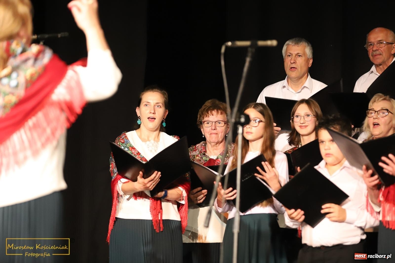 Zdjęcie w galerii na portalu naszraciborz.pl: Tańce i pieśni. Trojok Śląski w Strzesze [FOTO i WIDEO] wiadomości z regionu