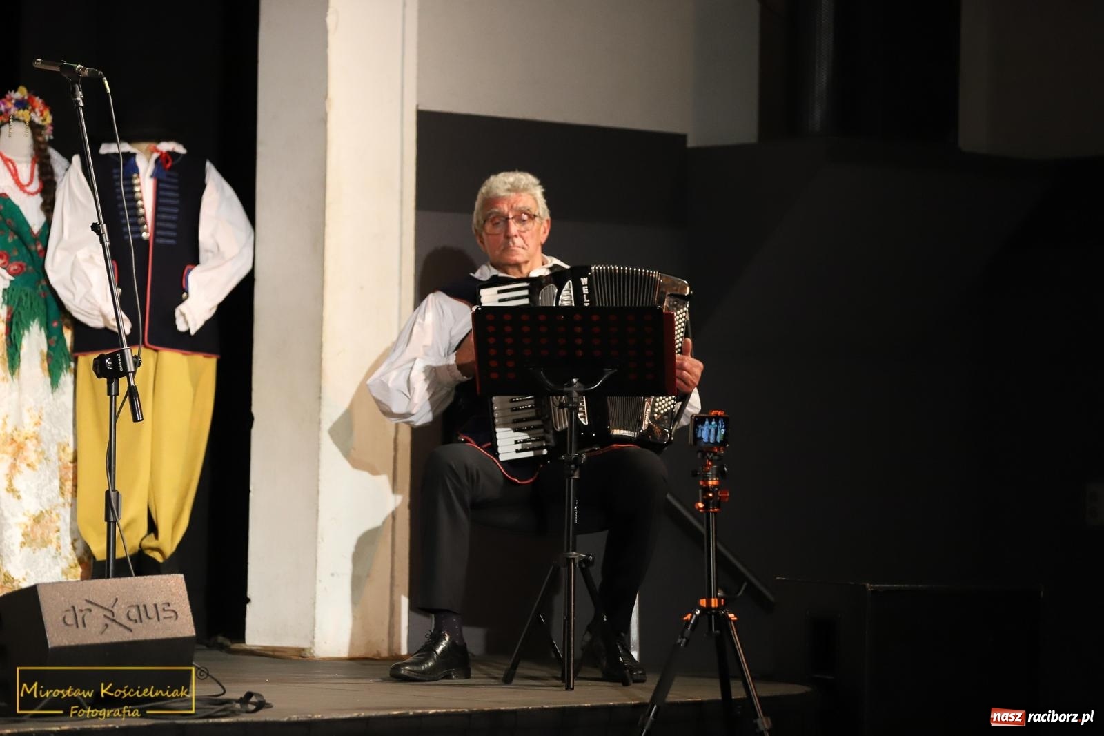 Zdjęcie w galerii na portalu naszraciborz.pl: Tańce i pieśni. Trojok Śląski w Strzesze [FOTO i WIDEO] wiadomości z regionu