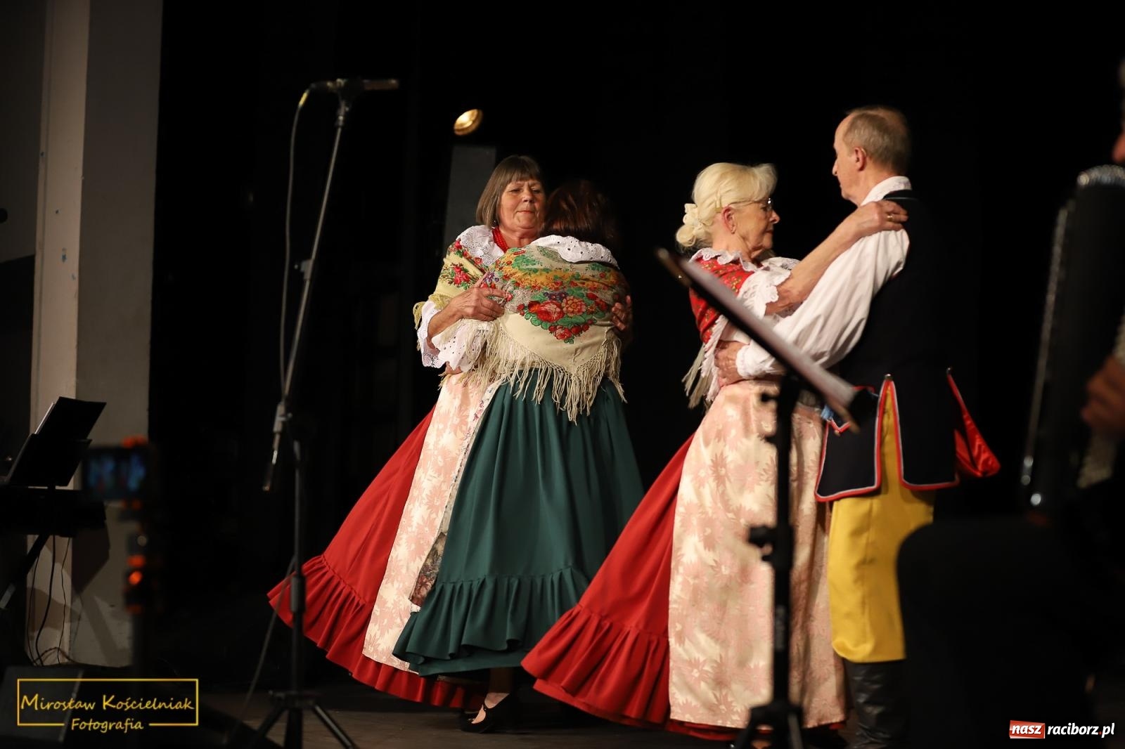 Zdjęcie w galerii na portalu naszraciborz.pl: Tańce i pieśni. Trojok Śląski w Strzesze [FOTO i WIDEO] wiadomości z regionu