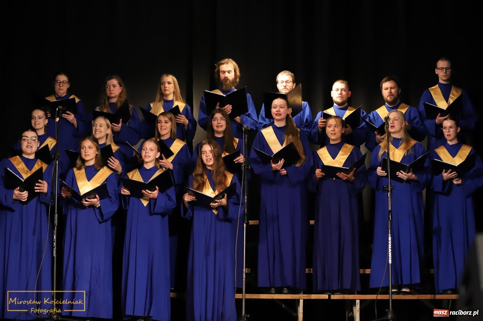 Zdjęcie w galerii na portalu naszraciborz.pl: Tańce i pieśni. Trojok Śląski w Strzesze [FOTO i WIDEO] wiadomości z regionu