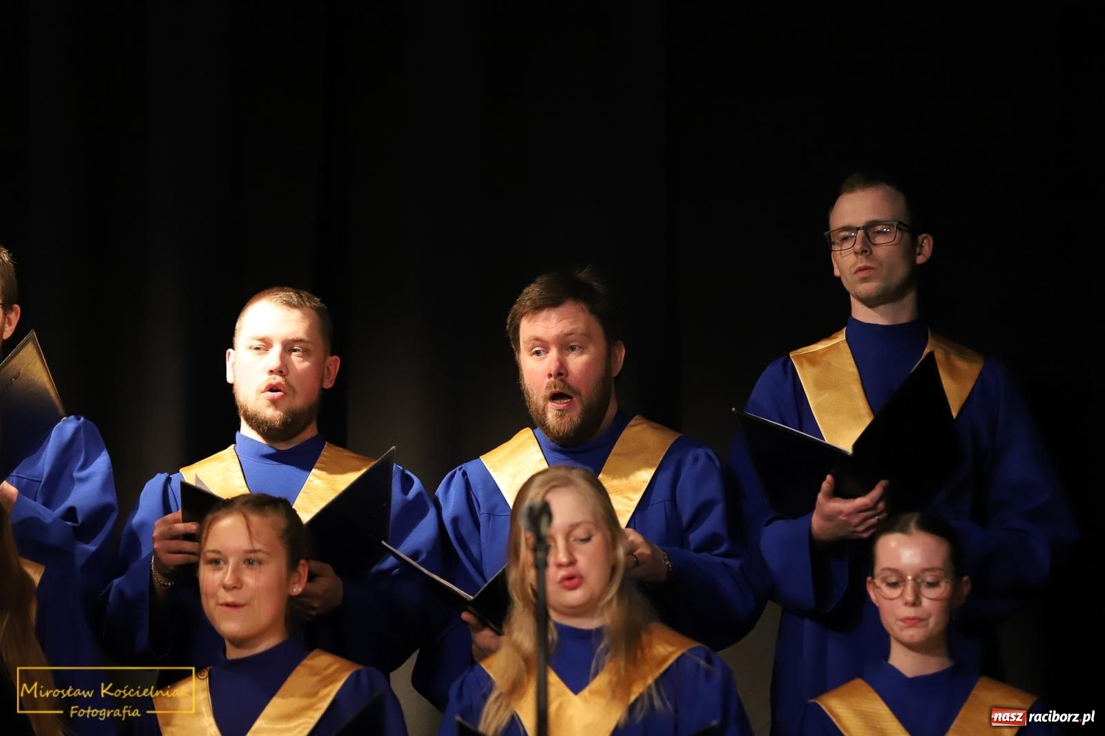 Zdjęcie w galerii na portalu naszraciborz.pl: Tańce i pieśni. Trojok Śląski w Strzesze [FOTO i WIDEO] wiadomości z regionu